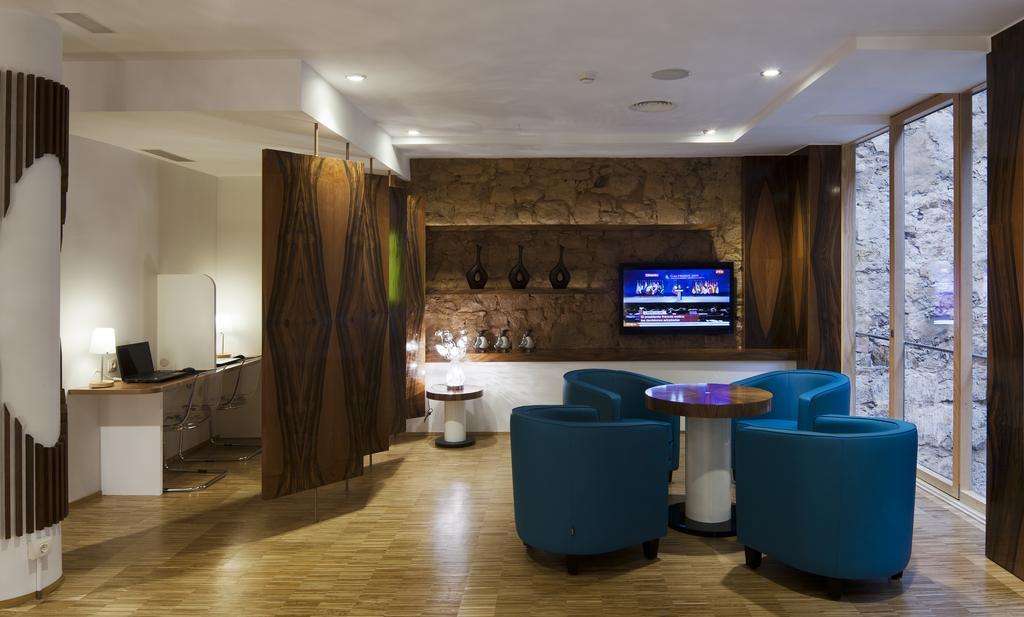 Ako Suite Hotel Barcelona Exteriör bild